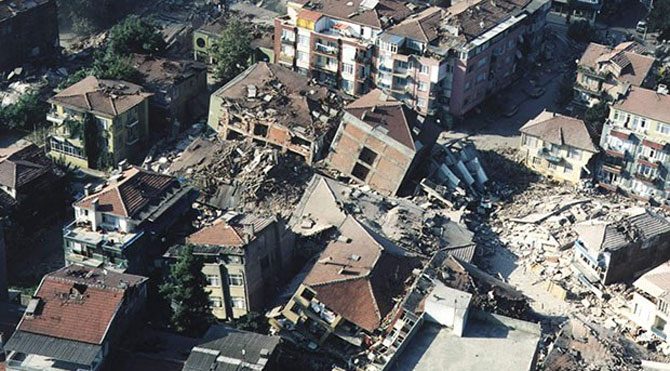 Bugün 17 Ağustos depreminin 15. yıldönümü