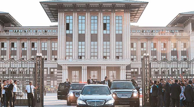 Ərdoğanın qalmaqallı sarayının adı dəyişdi