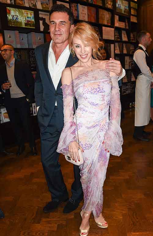 Kylie Minogue ve Andre Balazs son dönemin gözde çiftlerinden biri. Otel ve restoran zincirleriyle tanınan, yapılı vücudu, pahalı takım elbiseleri ve yakışıklı yüzüyle ideal bir bekâr olan Balazs ve hem fiziği hem de müziğiyle göz dolduran Kylie gerçekten de ideal çift gibi duruyorlar.
