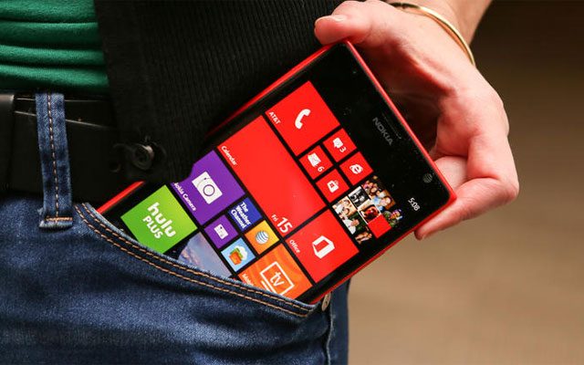 Nokia Lumia 1520 <br /><br />Lumia 1520 şimdiye kadar yapılmış ilk Windows Phone phablet telefon olarak karşımıza çıktı. Windows cep telefonları gibi dev bir ekranı istiyorsanız, bu telefon sizin en iyi seçenek olacaktır.