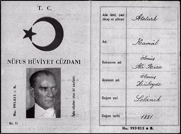 İşte dünden bugüne nüfus cüzdanları...