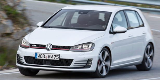VOLKSWAGEN 2014'ün ilk 10 ayında en çok satılan otomobil markası Volkswagen oldu. Markanın 2014 yılı Ocak-Ekim ayı dönemi satış adedi: 63202