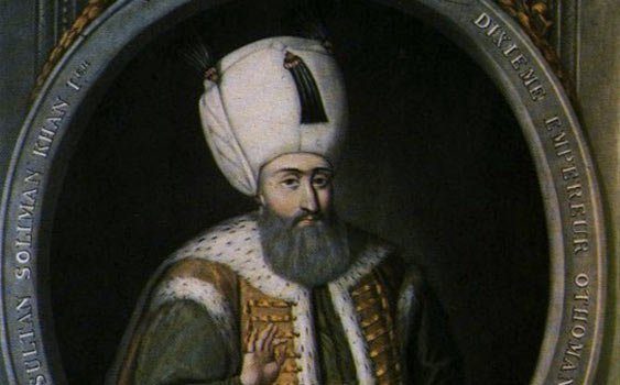 Kanuni, Cerbe zaferinden dönen Piyale Paşa kumandasındaki donanmanın muhteşem alayını Yalı Köşkünden seyrederken, yanındaki Avusturya sefirine şöyle demişti: "İnsan bütün bu muzafferiyetlerin Allah'ın inayetiyle kazanıldığını düşünmeli de asla gurura kapılmamalı."