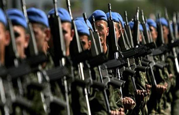 Sık sık olduğu gibi 'bedelli askerlik' yine gündemin ön sıralarına yerleşti. Yaklaşık 1 milyon gencin gözü hükümetten gelecek haberde...