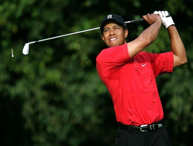 Dünyanın en çok kazanan sporcusu golfçu Tiger Woods, yılda 78 milyon dolar, yani saniyede 2.5 dolar kazanıyor