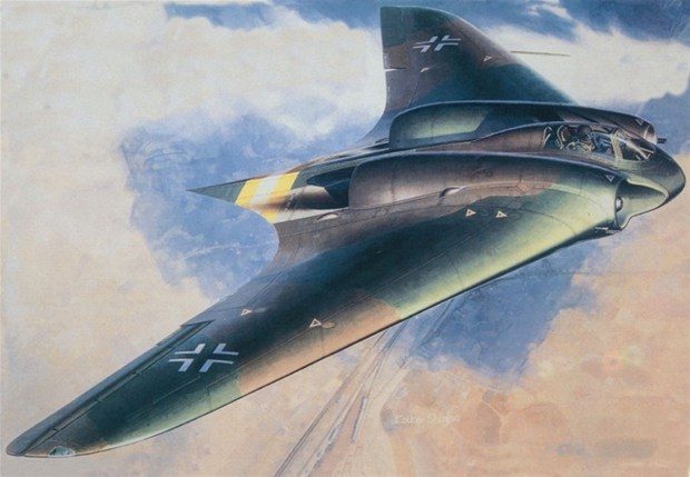 HO-229<br /><br />Horten kardeşlerin yaptığı dünya üzerindeki ilk hayalet uçak.Üretilmesine rağmen savaşta kullanılamadı. Amerikan B2 bombardıman uçağı bu uçaktan esinlenerek yapıldı.