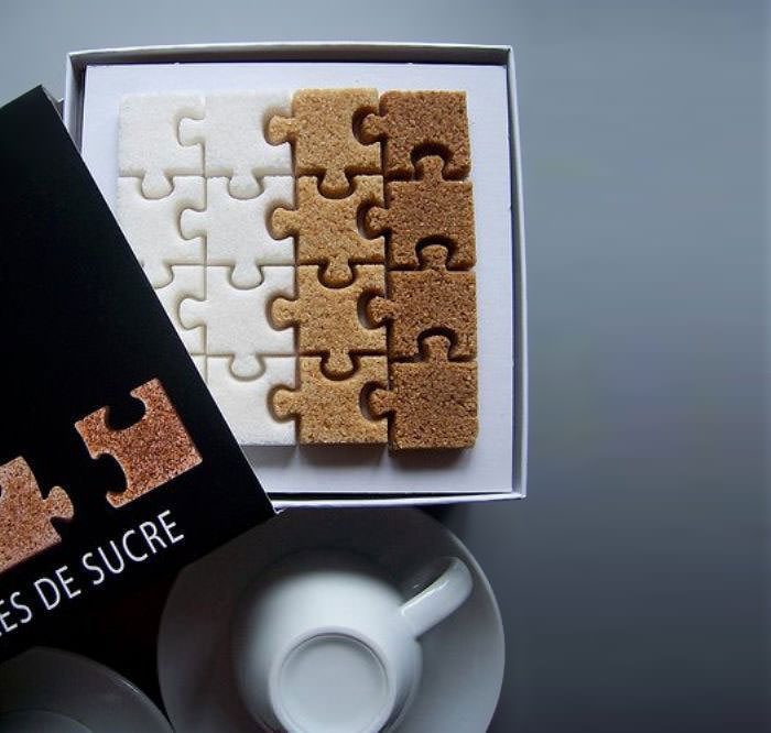 Puzzle şeklinde tasarlanan şekerlerdeki renk geçişi de harika görünüyor.