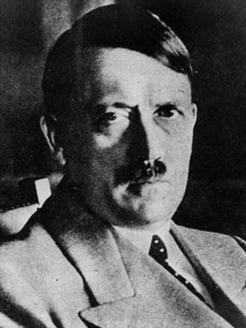 Binbir surat Hitler<br /><br />Alman diktatör Hitler'in yüzü, sebep olduğu büyük felaketler nedeniyle insanlığın benliğine kazılı durumda. Peki ya ilginç bıyığı ve özenle yatırılmış saçları başka biçimlerde olsaydı Hitler neye benzerdi?