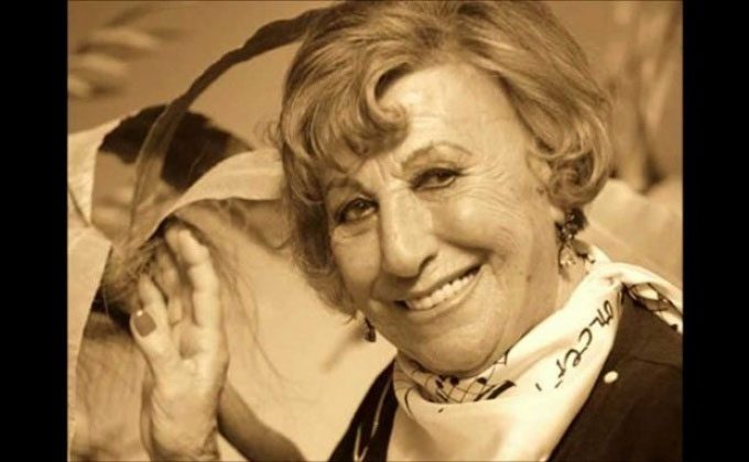 8 Şubat 2015 günü tedavi altında tutulduğu Ege Üniversitesi Tıp Fakültesi Hastanesi'nde hayatını kaybetti