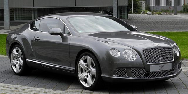 Bentley<br /><br />Markanın 2015 ocak yılında sattığı adedi :0<br /><br />Markanın 2014 yılında sattığı adedi : 21