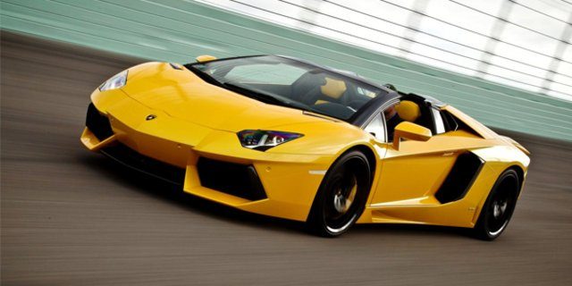 Lamborghini<br /><br />Markanın 2015 ocak yılında sattığı adedi :1<br /><br />Markanın 2014 yılında sattığı adedi : 2