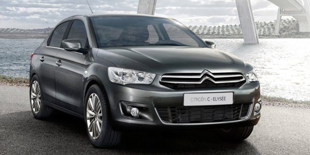 Citroen<br /><br />Markanın 2015 ocak yılında sattığı adedi :683<br /><br />Markanın 2014 yılında sattığı adedi : 14.389