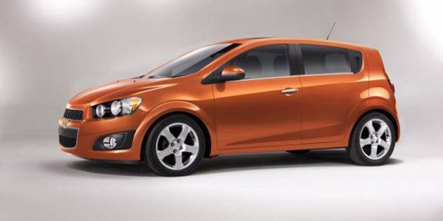 Chevrolet<br /><br />Markanın 2015 ocak yılında sattığı adedi :<br /><br />Markanın 2014 yılında sattığı adedi : 572<br /><br /><br /><br />HABERTURK