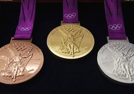 Olimpiyat altın madalyaları aslında yüzde 92.5 oranında gümüş içerir.