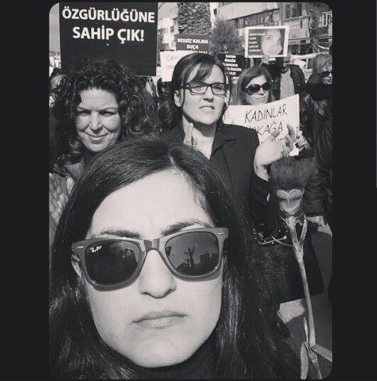 #Özgecanicinsiyahgiy