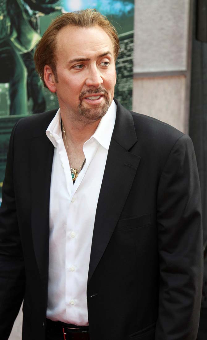 Nicolas Cage<br><br>2014 başında ünlü aktörün 100 milyon dolarının nereye gittiği bilinmiyor.