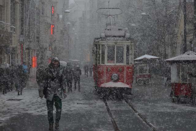 İşte yurdumuzun dört bir yanından kar manzaraları...
