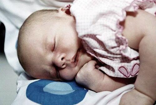 Her gün 200.000 bebek dünyaya gelmektedir.