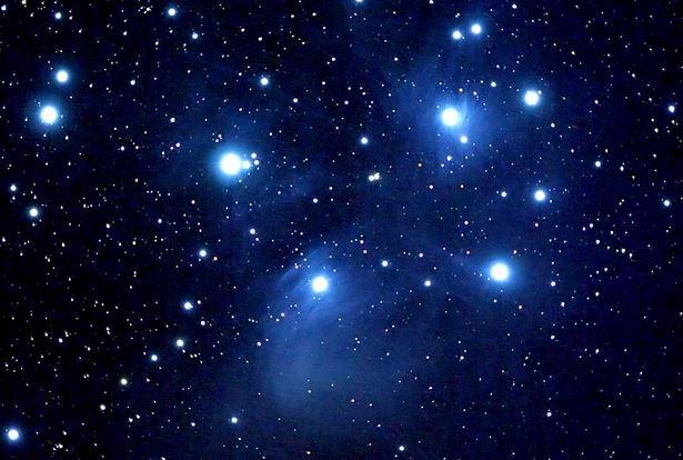 Gökyüzündeki yıldız sayısı dünya üzerindeki tüm plajlardaki kum tanesi sayısından fazladır. <br /><br />(Kaynak: Universetoday)