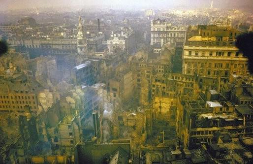 Hava saldırısından sonra Londra (1940)