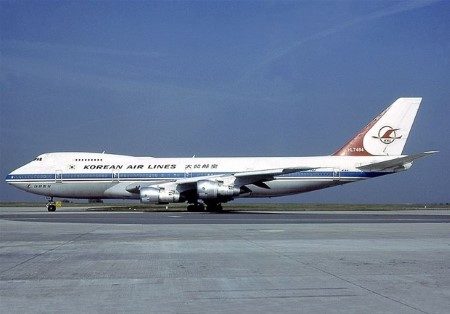 Ancak Moneron Adası yakınlarında Sahalin Adası'nın batısında Japon Denizi üzerinde bir Sovyet Su-15 uçağı tarafından düşürüldü. Uçakta bulunan 269 yolcu ve mürettebattan sağ kurtulan olmadı.
