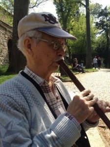 5. Selim Önder, 88, İstanbul/İzmir. <br /><br /> Taksim civarından geçerken yoğun gaza maruz kaldıktan sonra İzmir’e döndü, birkaç gün sonra hayatını kaybetti. Yakınları gazın kalp yetmezliğini tetiklediğini düşünüyor.