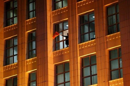 Türkiye'deki genel seçim sonuçları, dış basında özellikle Erdoğan'ın yenilgisi olarak nitelendirilirken dünya basının gündemine oturdu.