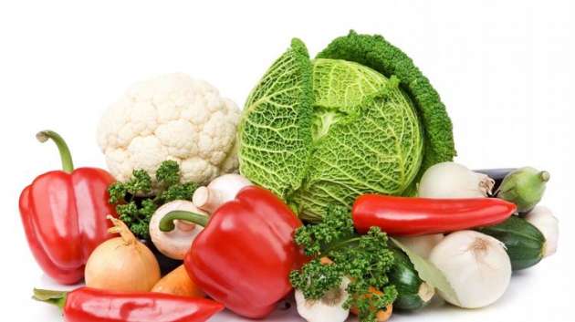 Ayrıca bol sebzeyi sahurda bulundurmak gerekir. Çünkü bol sebze vitamin-mineral ihtiyacını karşılaması bakımından önem taşır.