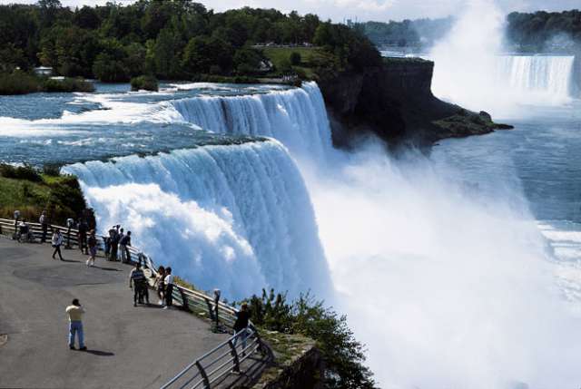 Niagara şelalesinden 31.600 ton su akacak.
