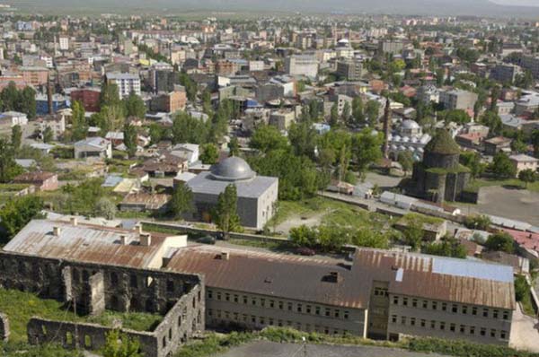 Kars - 45 kişi