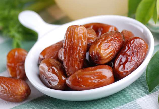 ANNE SÜTÜNÜ ARTIRIR <br /><br /> İçerdiği meyve şekeri olan fruktozun susama hissini arttırarak daha çok su içmeye sevk ettiği biliniyor. Bu doğrultuda süt veren anneler için de süt salgılanmasını arttırdığını söyleyebiliriz.
