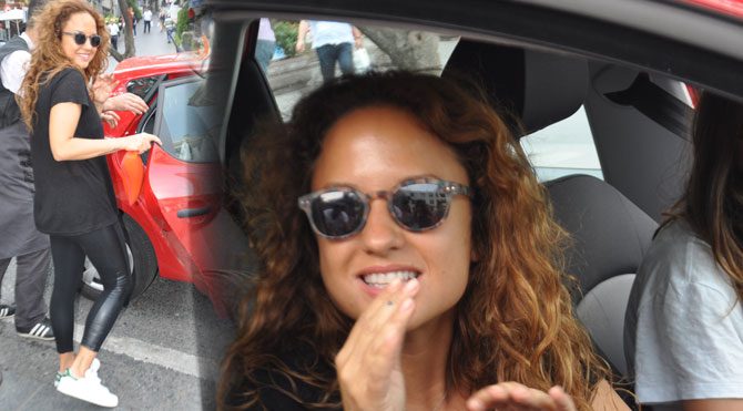 ayse-ozyilmazel-sli