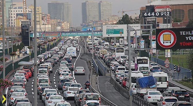 mecidiyekoy-trafik-671