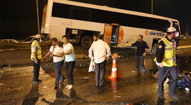 TEM'de otobüs faciası: 6 ölü