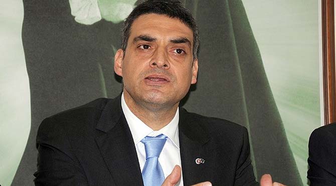 Umut Oran'dan SÖZCÜ'ye destek 