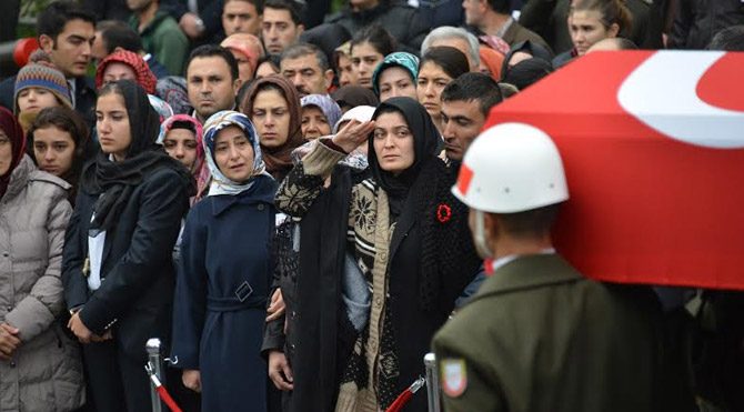 şehit-cenazesi-tepki-371-2