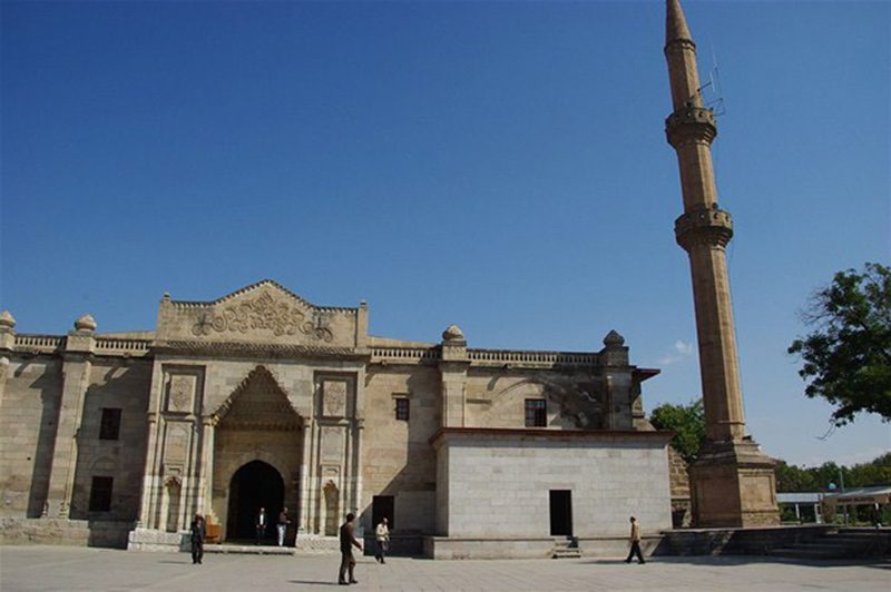 Aksaray 584