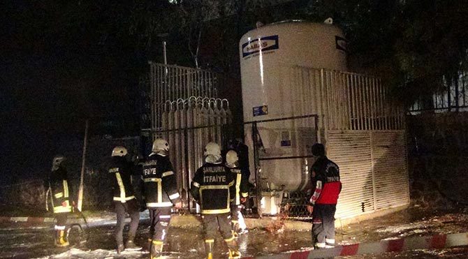 Şanlıurfa'da-doğum-hastanesinin-bahçesinde-patlama