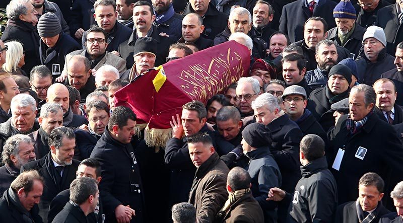 Mustafa Koç son yolculuğuna uğurlandı.