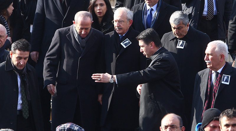 Mustafa Koç son yolculuğuna uğurlandı.
