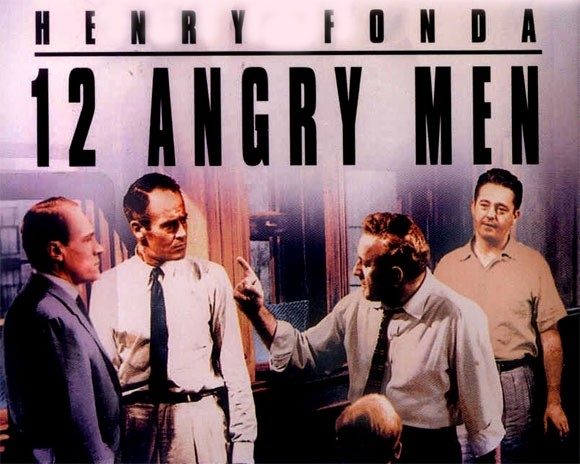 12 Angry Men<br /><br /> Bir hiç olmak çok üzücüdür beyler. İnsanlar hep aranmak ister, dinlenmek ister, hayatta bir kez de olsa önemli olmak ister.