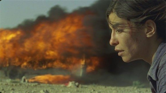 Incendies<br /><br /> Çocukluk, insanın boğazına oturan yumru gibidir. Kolay kolay yutulmaz.