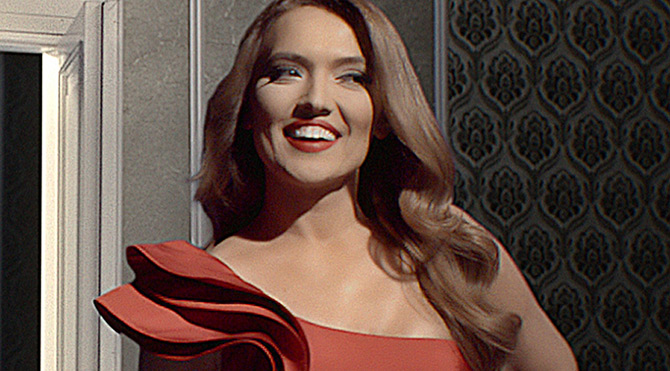 Demet hediyesine aşık olunca…