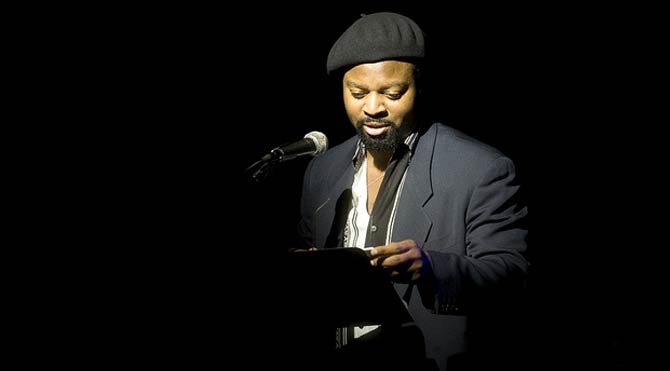 Ödüllü yazar Ben Okri Zeytinburnu’na geliyor