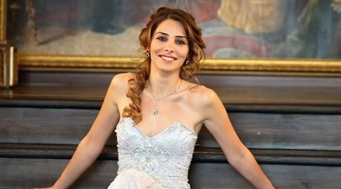 Nur Fettahoğlu kızının fotoğrafını ilk kez paylaştı