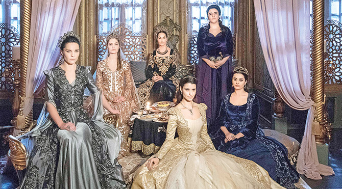 Kösem’in senaryosu bakıma alınıyor