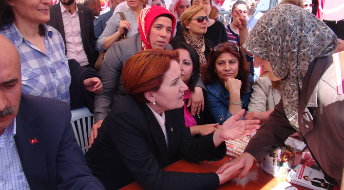 Meral Akşener