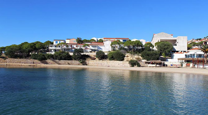 ÇEŞME'DE YAĞMA DEVRİ