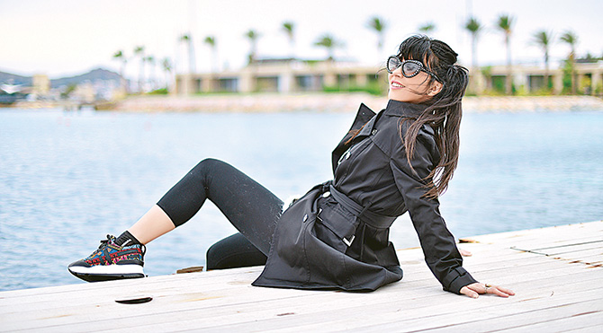 Uçtu uçtu Hande uçtu