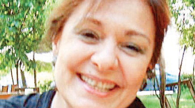 Tartıştığı eşini silahla vurdu